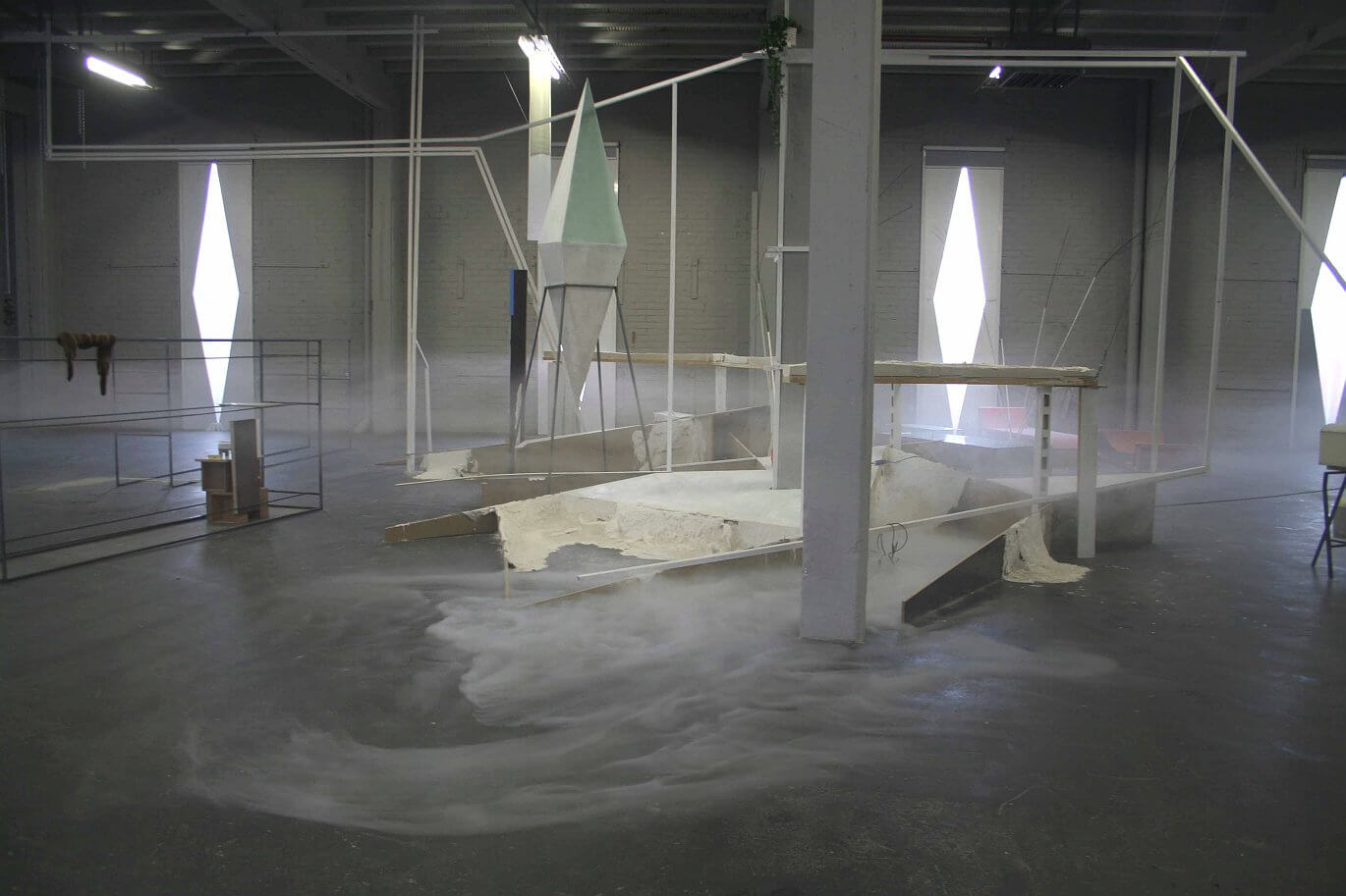 Martin Schepers - Kollektiv-Projekt: Magicgruppe Kulturobjekt - Magicgruppe Kulturobjekt, extracity Antwerpen 2012, Arbeit im Kollektiv  (large)