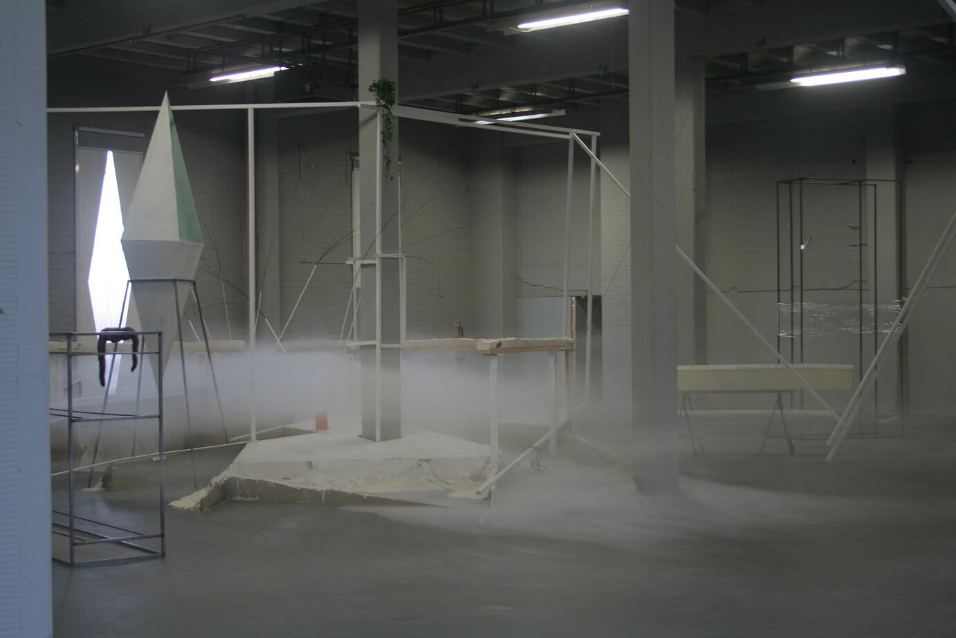 Martin Schepers - Kollektiv-Projekt: Magicgruppe Kulturobjekt - Magicgruppe Kulturobjekt, extracity Antwerpen 2012, Arbeit im Kollektiv  (large)