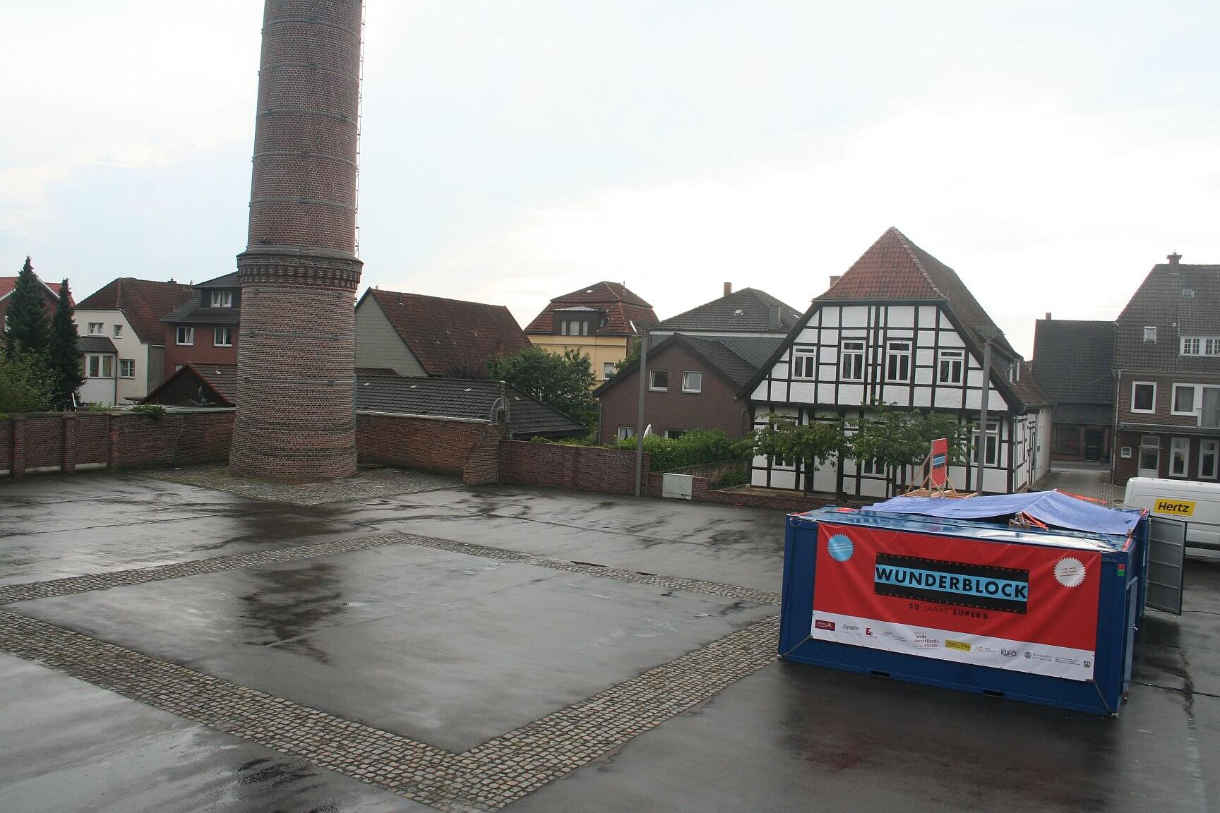 Martin Schepers - Kollektiv-Projekt: Wunderblock - Wunderblock, Standort Lengerich, Sommer 2014  (large)